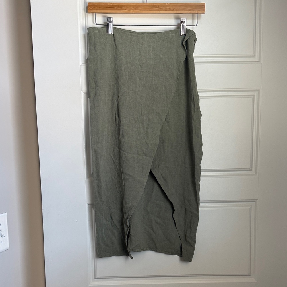 Boohoo Olive Midi Skirt